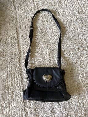 Navarre Leather Company Genuine Leather Black Heart-Accent Crossbody Bag